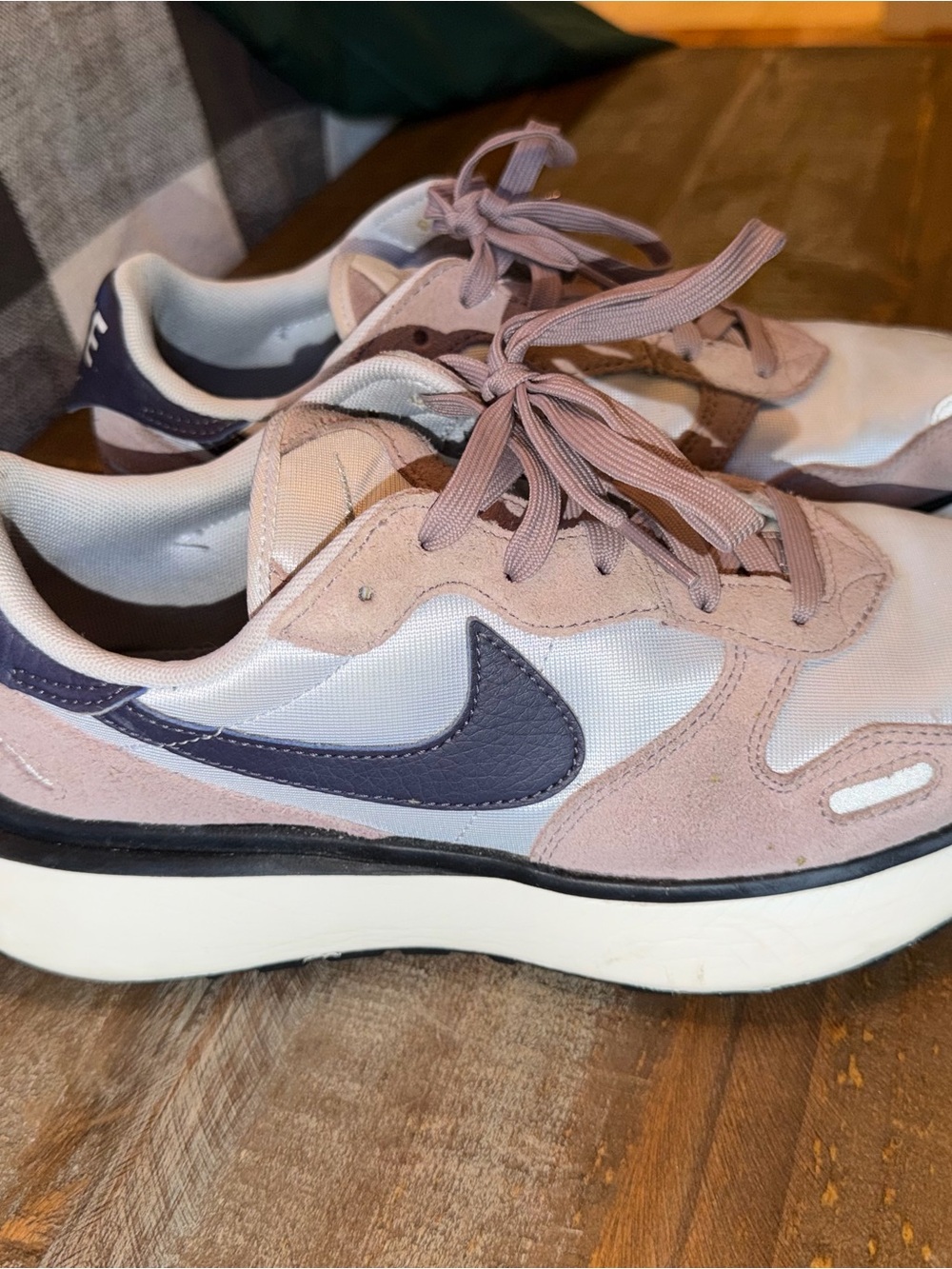 Nike Women's Pink and Purple Casual Sneakers